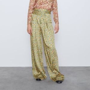 Zara Floral High-Waisted Wide Leg Drape Pant